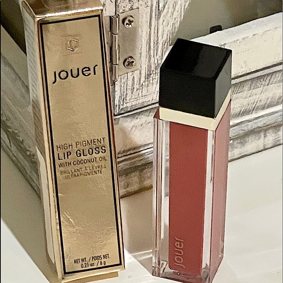 Jouer - 🌸(NIB)🌸High pigment lip gloss - Sloane (warm coral nude). - Picture 2 of 14